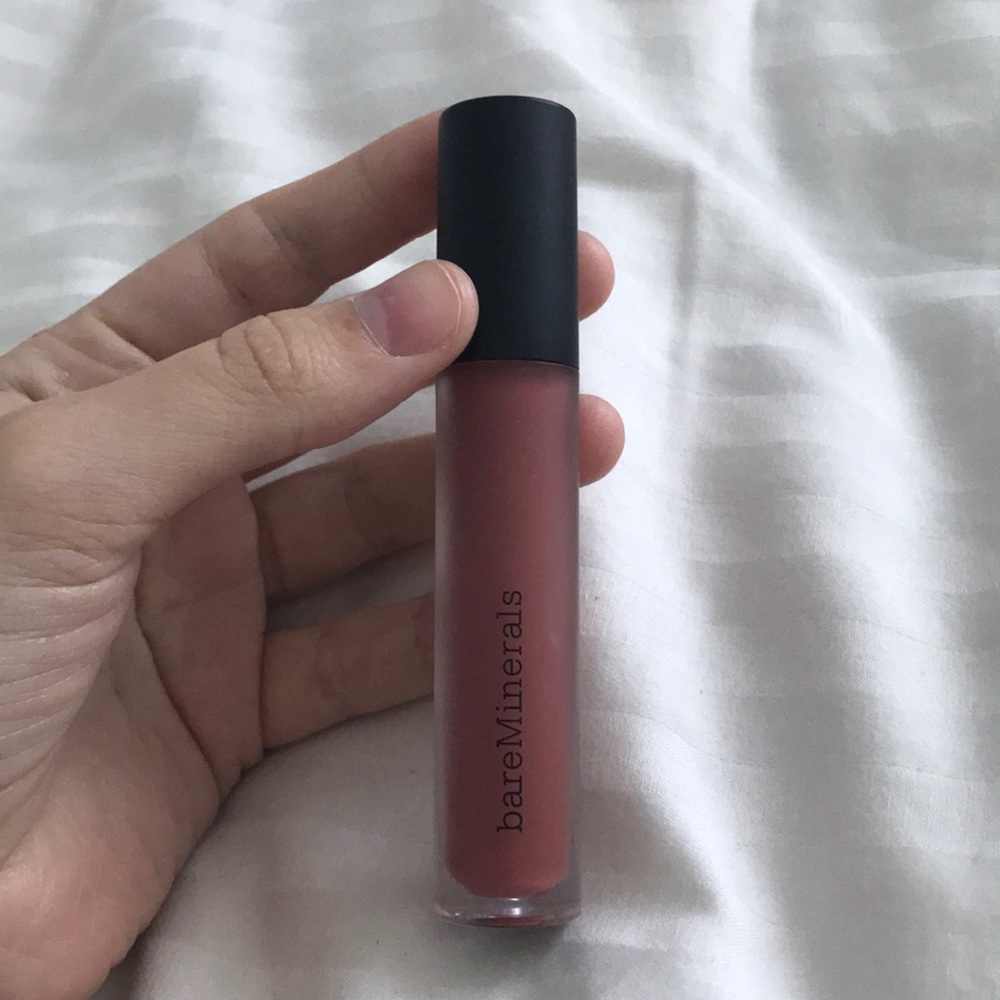 Bare Minerals liquid lipsticks shade Friendship